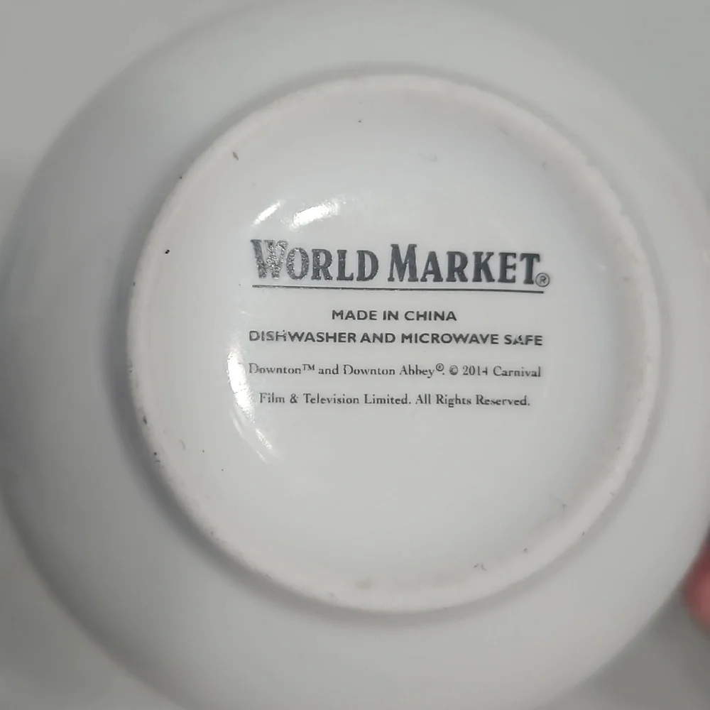EUC World Market Limited Edition Downton Abbey White & Gold 2014 Crown D